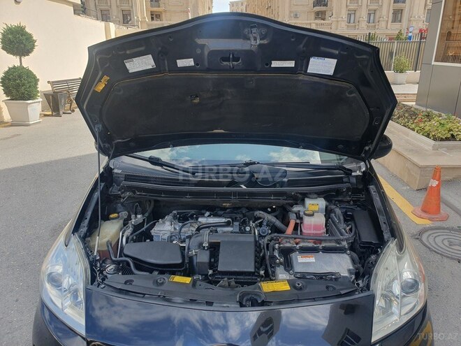 Toyota Prius 2010, 120,000 km - 1.8 l - Bakı