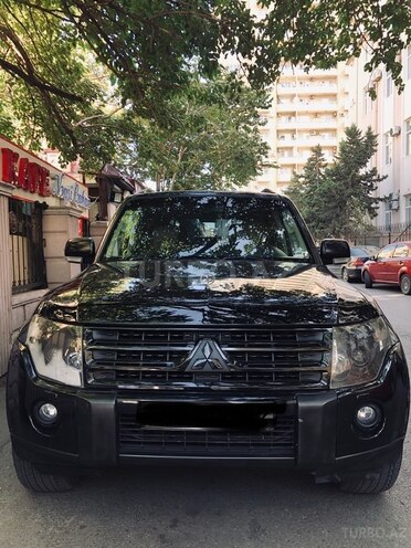 Mitsubishi Pajero 2008, 258,000 km - 3.0 l - Bakı