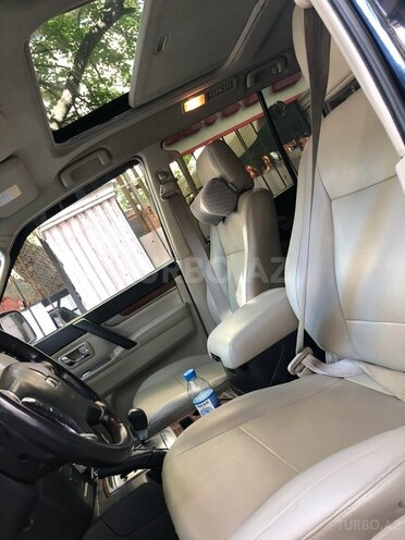 Mitsubishi Pajero 2008, 258,000 km - 3.0 l - Bakı