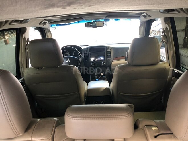 Mitsubishi Pajero 2008, 258,000 km - 3.0 l - Bakı