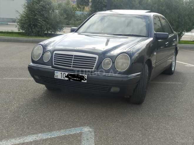 Mercedes E 230 1996, 245,440 km - 2.3 l - Sumqayıt