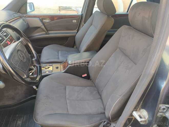 Mercedes E 230 1996, 245,440 km - 2.3 l - Sumqayıt
