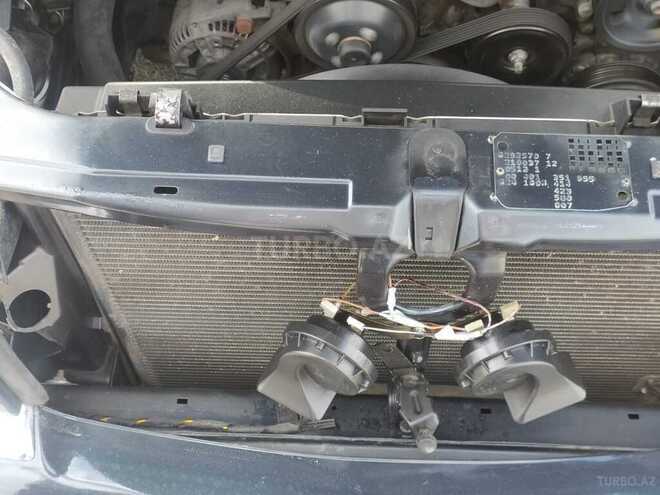 Mercedes E 230 1996, 245,440 km - 2.3 l - Sumqayıt
