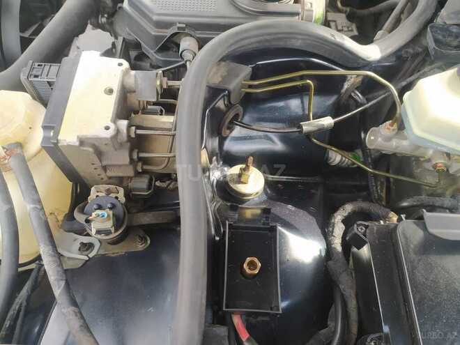 Mercedes E 230 1996, 245,440 km - 2.3 l - Sumqayıt