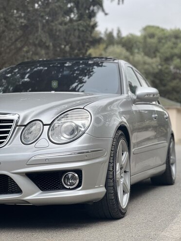 Mercedes E 320 2002, 302,169 km - 3.2 l - Sumqayıt