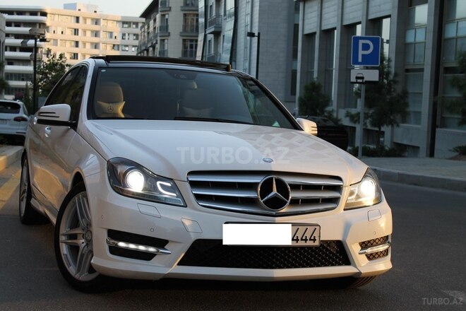 Mercedes C 300 2012, 76,400 km - 3.0 l - Bakı
