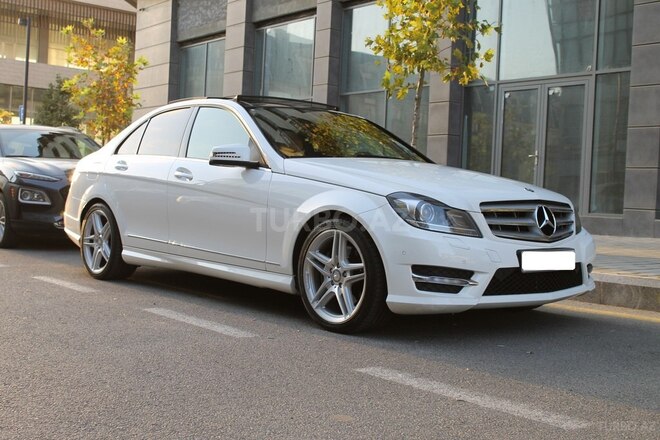 Mercedes C 300 2012, 76,400 km - 3.0 l - Bakı