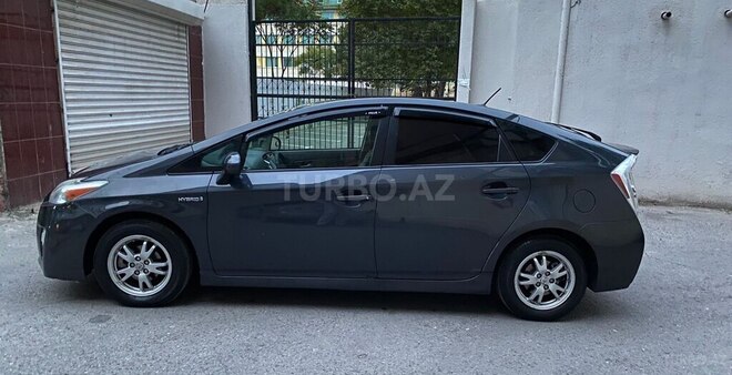 Toyota Prius 2011, 170,000 km - 1.8 l - Bakı