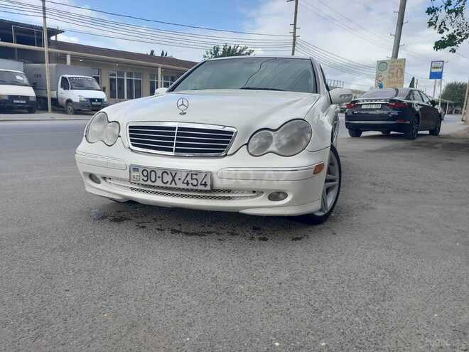 Mercedes C 180 2003, 300,000 km - 1.8 л - Bakı