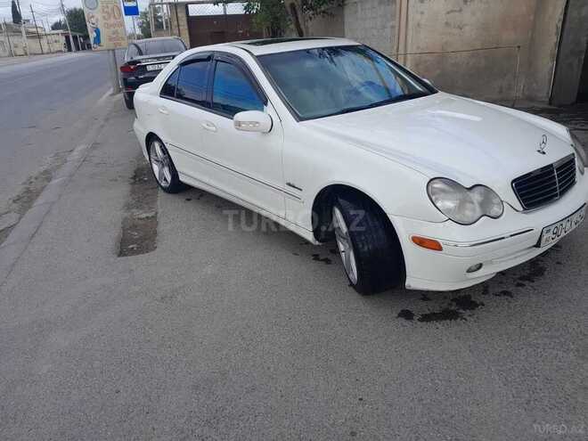 Mercedes C 180 2003, 300,000 km - 1.8 л - Bakı