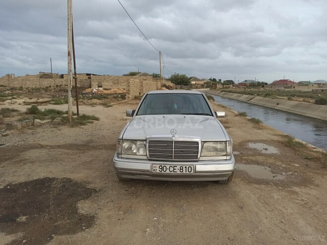 Mercedes E 200 1990, 248,200 km - 2.0 l - Bakı