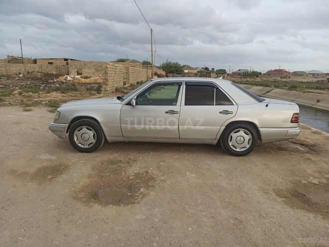 Mercedes E 200 1990, 248,200 km - 2.0 l - Bakı