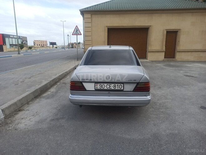 Mercedes E 200 1990, 248,200 km - 2.0 l - Bakı