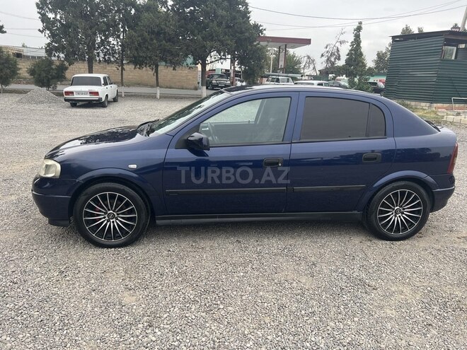 Opel Astra 2000, 405,000 km - 1.6 l - Bərdə