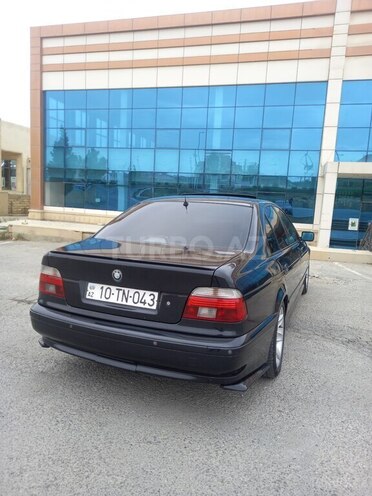 BMW 528 1996, 430,000 km - 2.8 l - Bakı