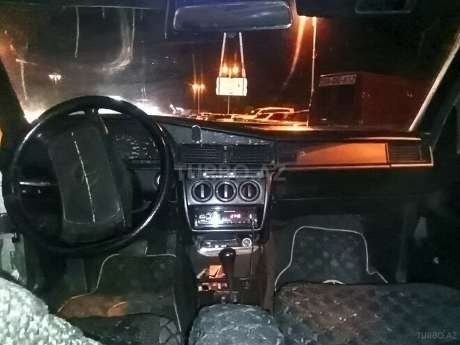 Mercedes 190 1991, 265,431 km - 1.8 l - Bərdə