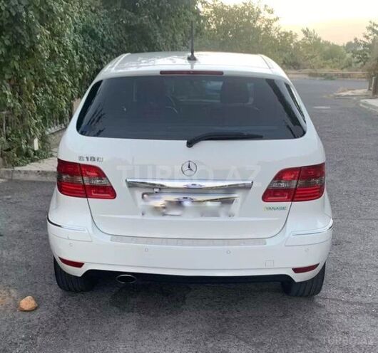 Mercedes B 170 2008, 173,400 km - 1.7 l - Bakı