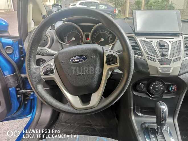 Ford Fiesta 2011, 252,570 km - 1.6 l - Bakı