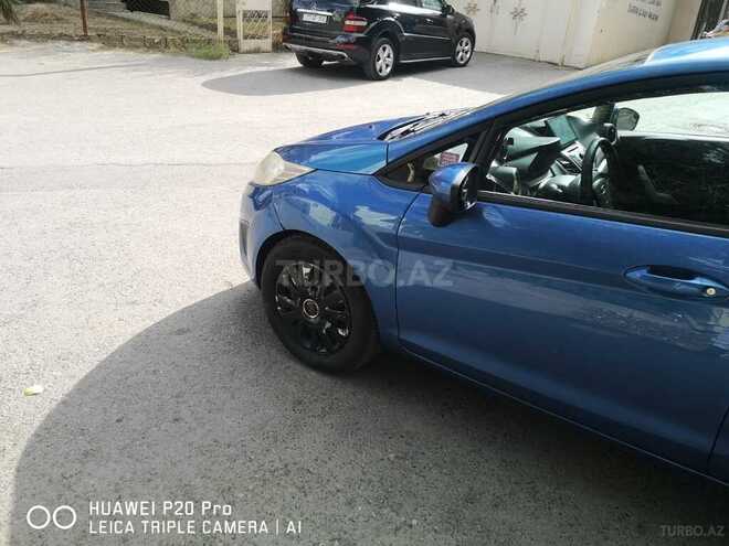 Ford Fiesta 2011, 252,570 km - 1.6 l - Bakı