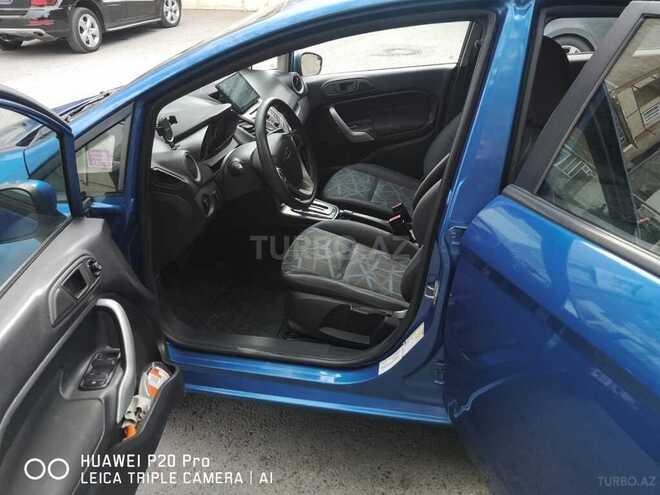 Ford Fiesta 2011, 252,570 km - 1.6 l - Bakı