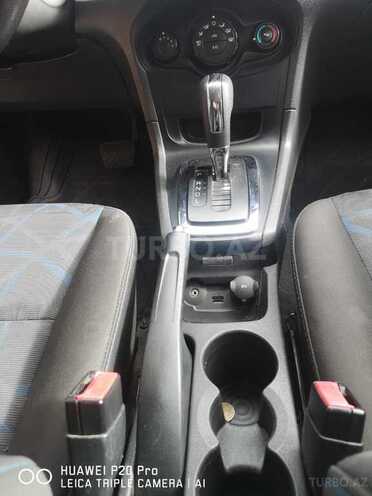 Ford Fiesta 2011, 252,570 km - 1.6 l - Bakı