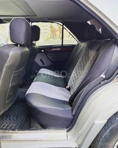 Mercedes E 200 1995, 358,117 km - 2.0 l - Bakı