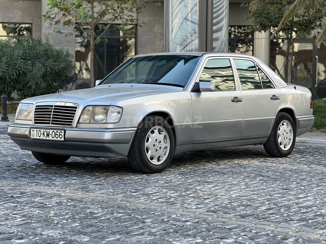Mercedes E 200 1995, 358,117 km - 2.0 l - Bakı