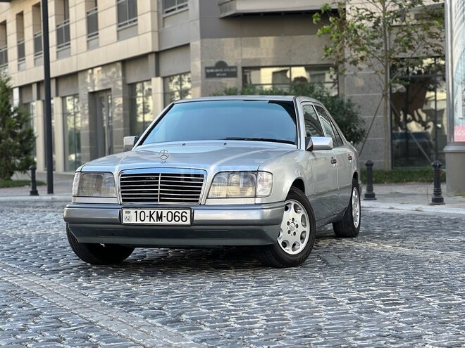 Mercedes E 200 1995, 358,117 km - 2.0 l - Bakı