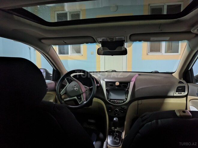 Hyundai Accent 2013, 233,000 km - 1.6 l - Sumqayıt