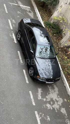 BMW 530 2001, 300,947 km - 3.0 l - Bakı