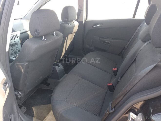 Opel Astra 2009, 125,000 km - 1.4 л - Bakı