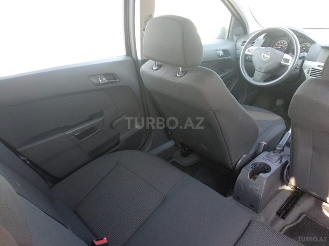 Opel Astra 2009, 125,000 km - 1.4 л - Bakı