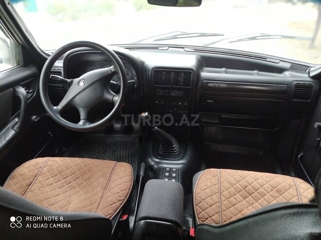 GAZ 31105 2004, 130,000 km - 2.3 l - Sumqayıt
