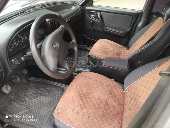 GAZ 31105 2004, 130,000 km - 2.3 l - Sumqayıt