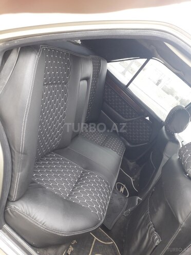 Mercedes E 200 1993, 287,814 km - 2.0 l - Sumqayıt
