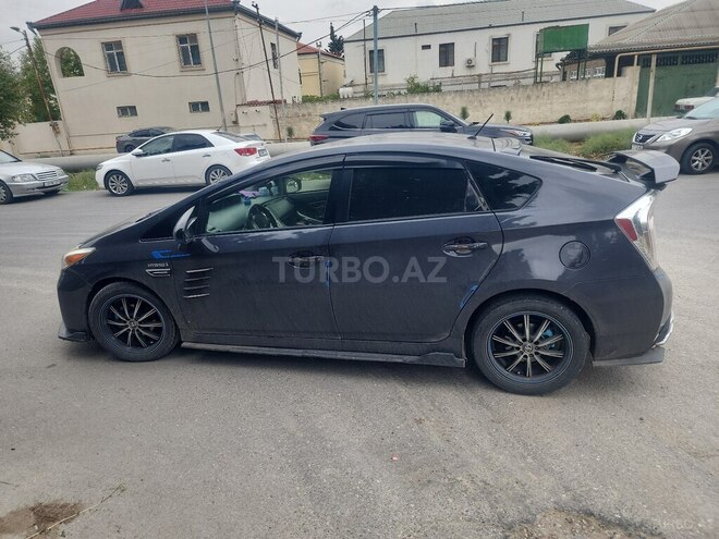 Toyota Prius 2013, 280,000 km - 1.8 l - Bakı