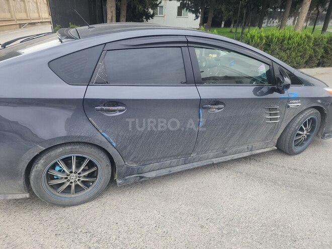 Toyota Prius 2013, 280,000 km - 1.8 l - Bakı