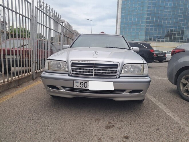 Mercedes C 200 1999, 315,000 km - 2.0 л - Bakı