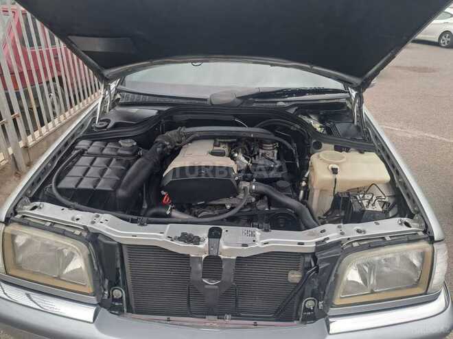Mercedes C 200 1999, 315,000 km - 2.0 л - Bakı