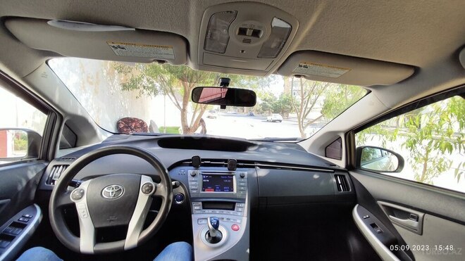 Toyota Prius 2015, 128,000 km - 1.8 l - Bakı