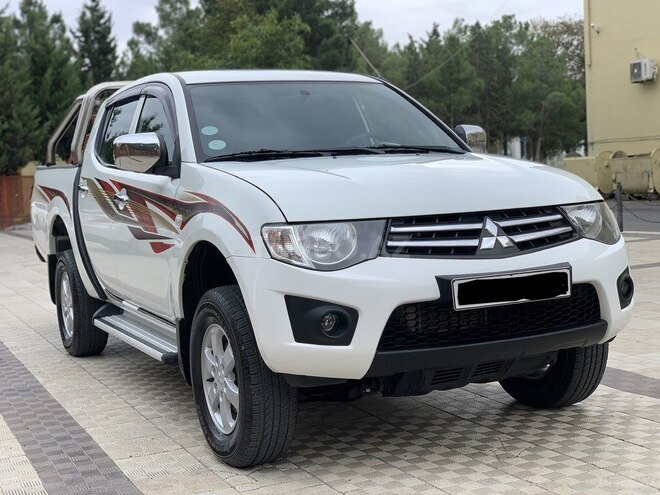 Mitsubishi L200 2014, 163,600 km - 2.5 l - Xırdalan