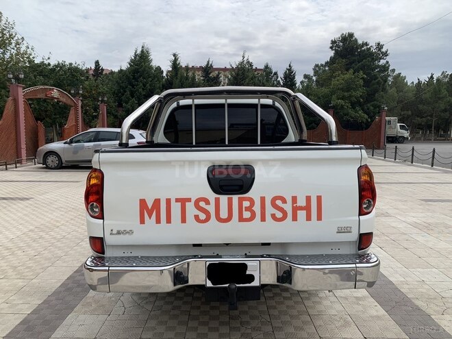 Mitsubishi L200 2014, 163,600 km - 2.5 l - Xırdalan