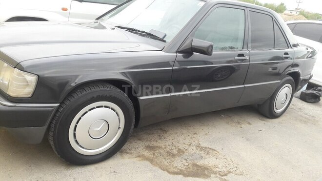 Mercedes 190 1990, 355,000 km - 2.0 l - Bakı