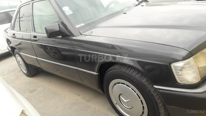 Mercedes 190 1990, 355,000 km - 2.0 l - Bakı