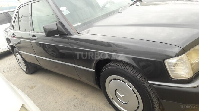 Mercedes 190 1990, 355,000 km - 2.0 l - Bakı