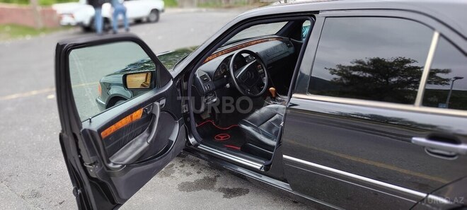 Mercedes C 230 1998, 275,000 km - 2.3 л - Şəki