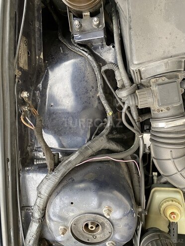 BMW 525 1995, 272,000 km - 2.5 л - Bakı