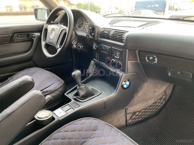 BMW 525 1995, 272,000 km - 2.5 л - Bakı