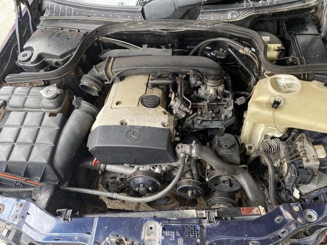 Mercedes C 200 1997, 254,645 km - 2.0 l - Bakı