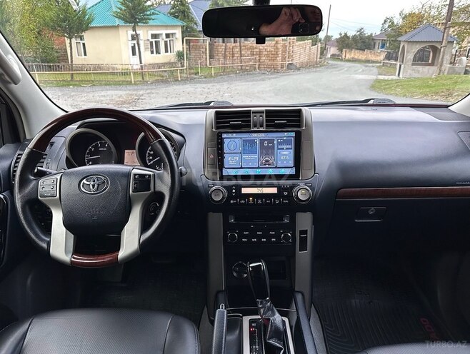 Toyota Prado 2012, 175,376 km - 2.7 l - Zaqatala